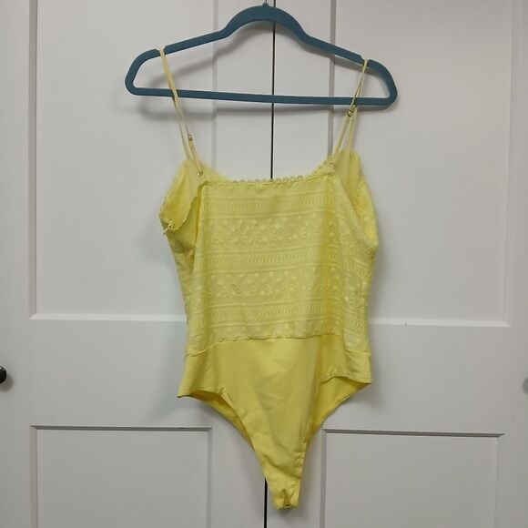Vibrant Yellow Textured Bodysuit with Spaghetti Straps - Picture 8 of 8